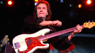 John Regan hayatını kaybetti