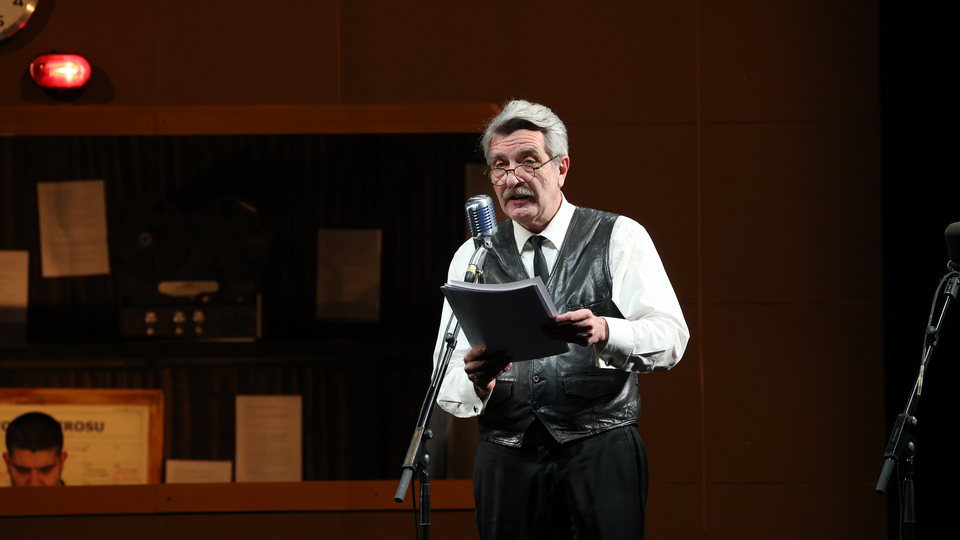 İş Sanat'ın dinletilerinde ilk kez İlhan Berk şiirleri seslendirilecek