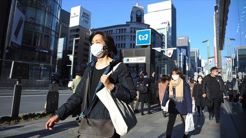 Covid-19 insandan mı yayıldı? Bilim insanlarından açıklama