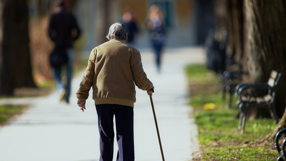 Parkinson hastalarına düzenli egzersiz önerisi
