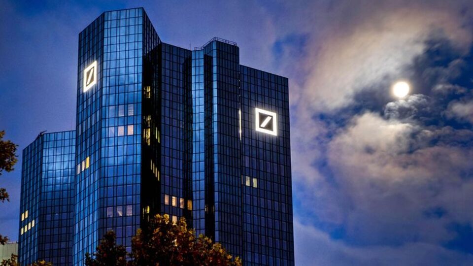 Deutsche Bank, Rus teknoloji merkezlerini kapatıyor