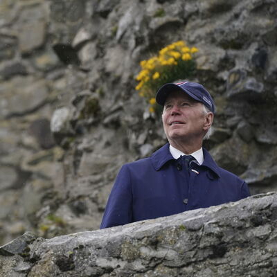 ABD Başkanı Biden ata topraklarını ziyaret etti