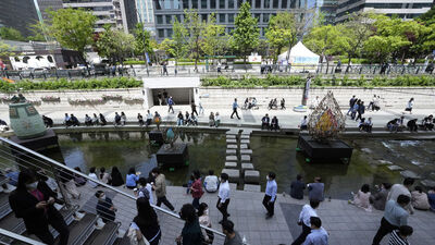 O ülke harekete geçti: Gençlerin sosyalleşmesi için 490 dolar harçlık