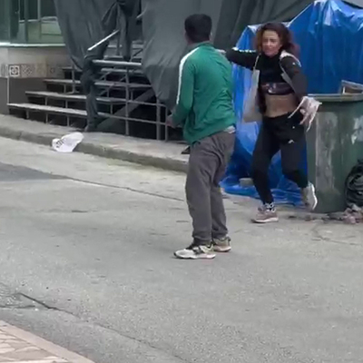 Sokaktaki kavgadan sonra kadın polisi yaraladılar!