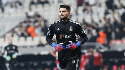 Ersin tribünle barıştı!