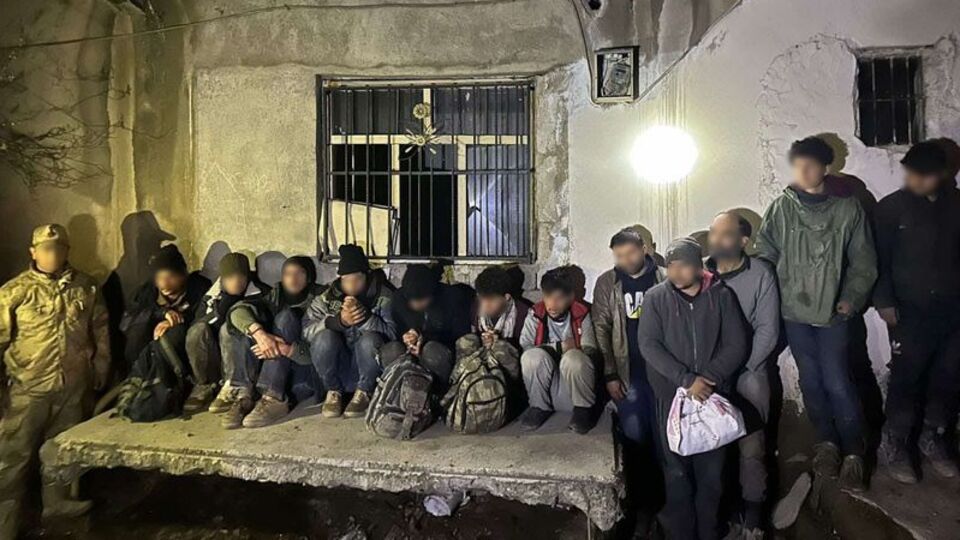 Van'da operasyon! 'Şok' evinde sakladılar