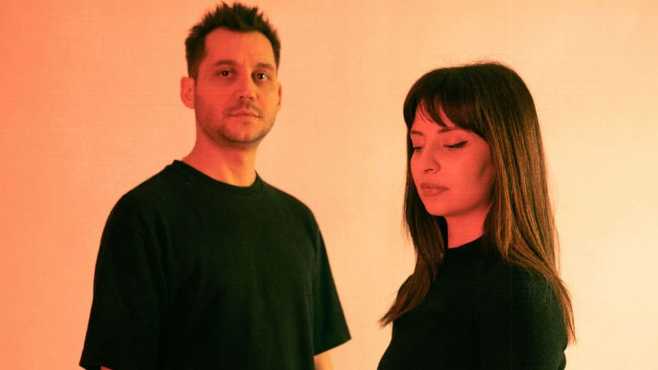 İdil Ateş ve Birkan Nasuhoğlu'ndan yeni tekli