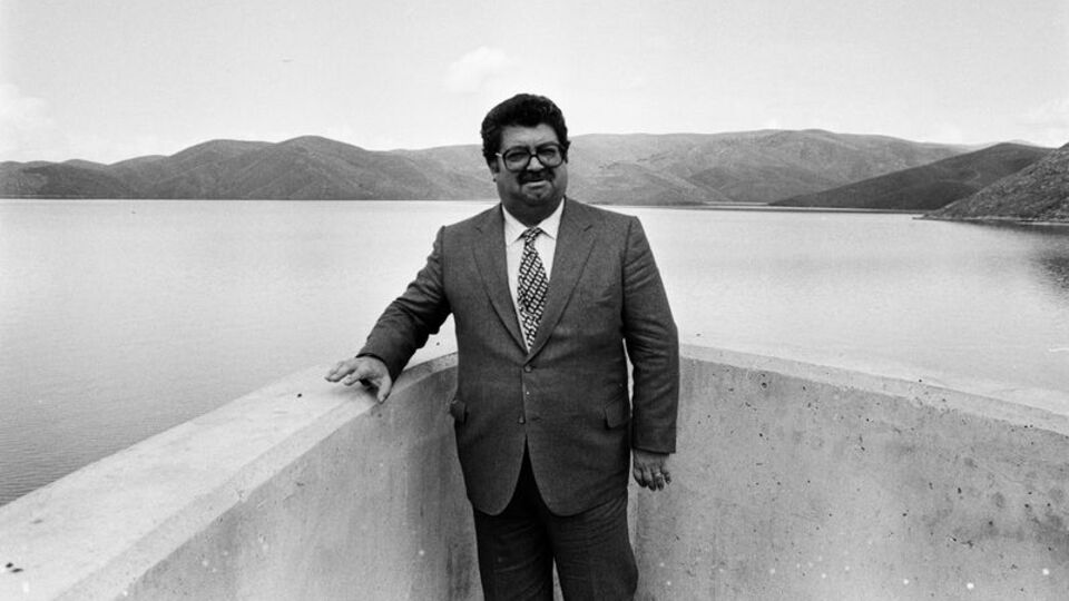 Turgut Özal mezarı başında anıldı