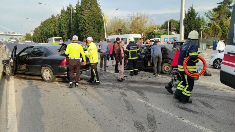 Kocaeli'de kaza: 5 yaralı