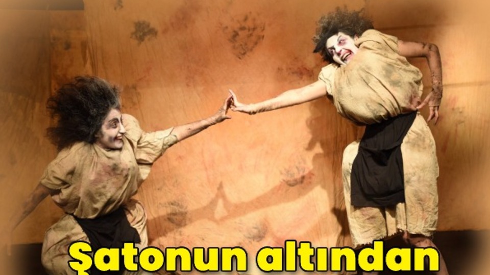 Şatonun Altından güç hırsına uzanan alaycı bir kahkaha