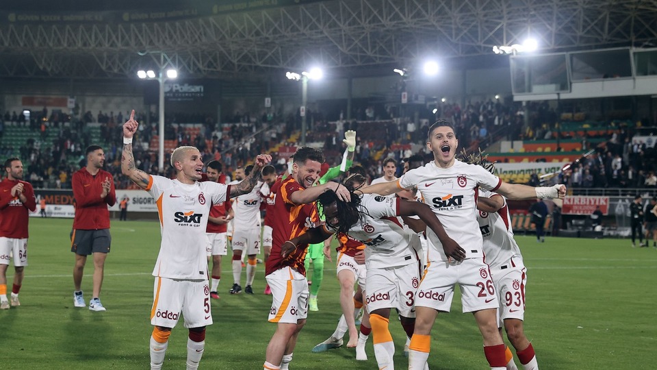 Fenerbahçe'ye flaş gönderme!