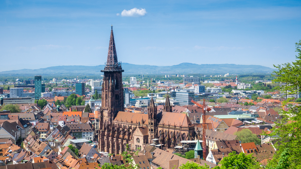 Almanya'da kiliselerde taciz raporu