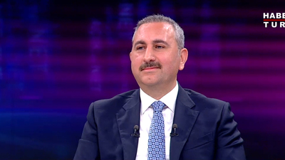 Abdulhamit Gül yargı paketini anlattı