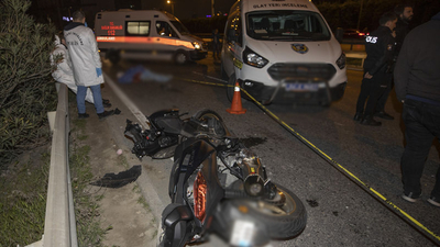 TIR'a çarpan motosikletin sürücüsü öldü