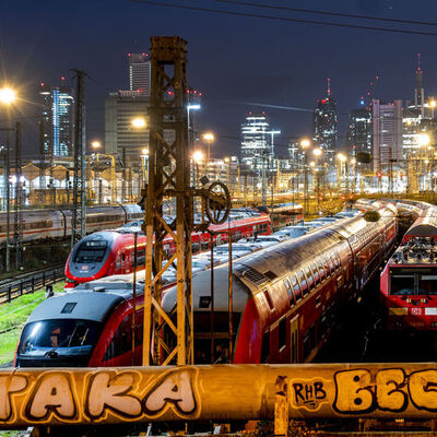 Almanya'da uyarı grevi: Toplu taşıma büyük ölçüde etkilenecek!