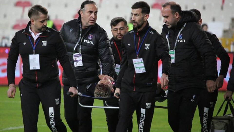Larsen sedyeyle çıktı! İşte son durumu