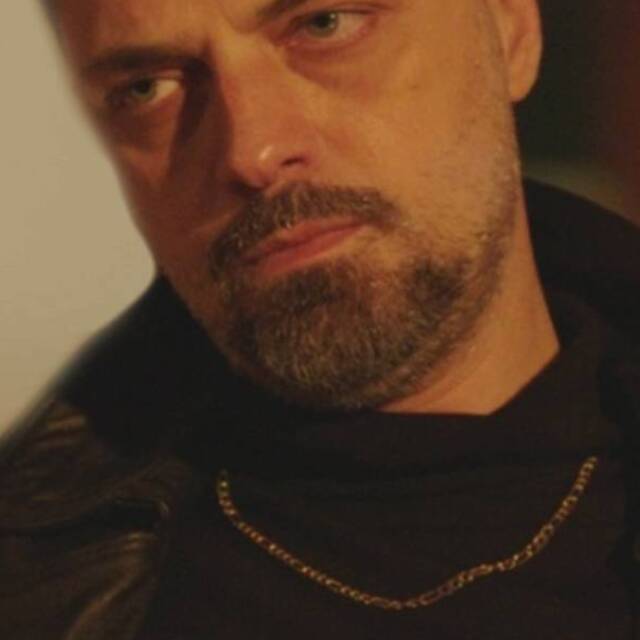 Sadi, Mert'in oğlu olduğunu öğrendi