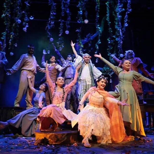 Çocuk bayramında perdeler çocuklar için açılıyor