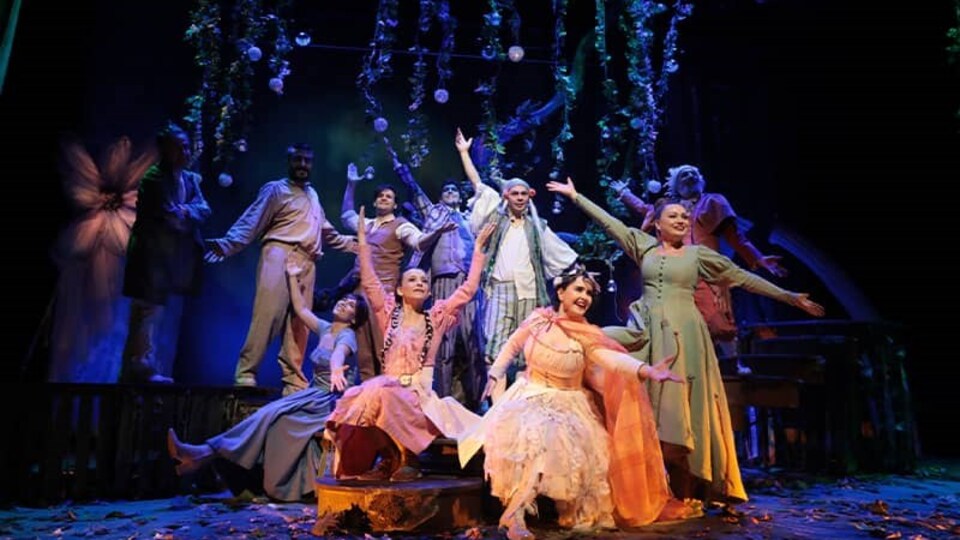 Çocuk bayramında perdeler çocuklar için açılıyor