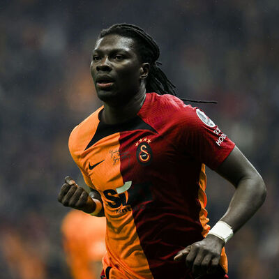 Galatasaray'da Gomis krizi!