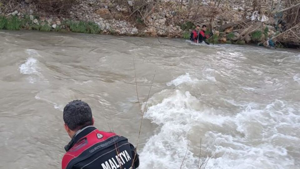 Ayşe daha 8 yaşındaydı! Büyük acı!