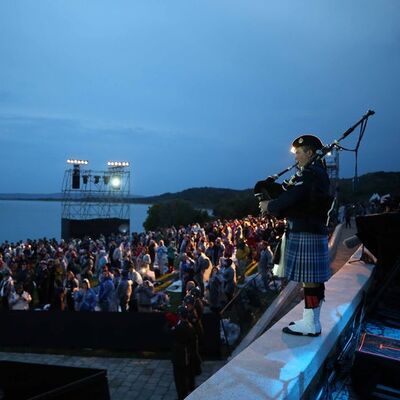 Anzak Koyu'nda geleneksel "Şafak Ayini"