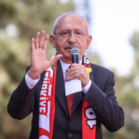 "Artık fakirle fukarayla alay ediyorlar"