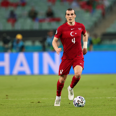 Çağlar Söyüncü imzayı attı!