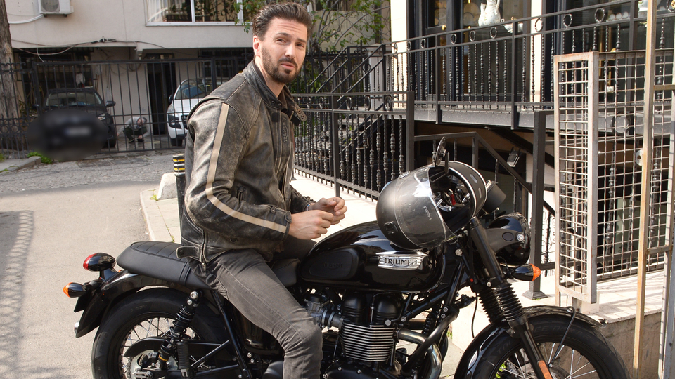 "Motosikletimle aşk yaşıyorum"