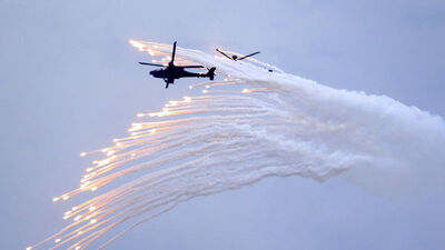 ABD ordusuna ait 2 helikopter çarpıştı