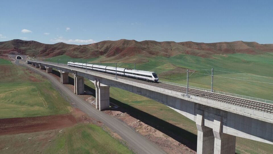 2 saat süren seyahat 2 dakikalık videoda