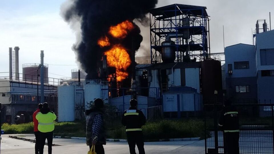 Kimya ve entegre atık tesisinde yangın!