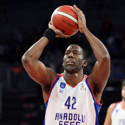 Anadolu Efes'in yıldızı Dunston kaza geçirdi!