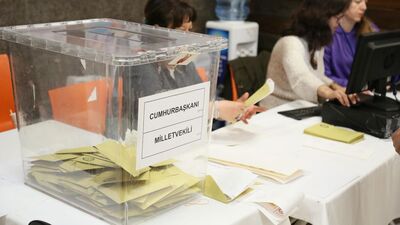 Yurtdışında 376 bin 940 oy verildi