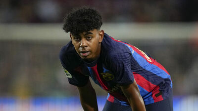 Yamal, Barcelona tarihine geçti