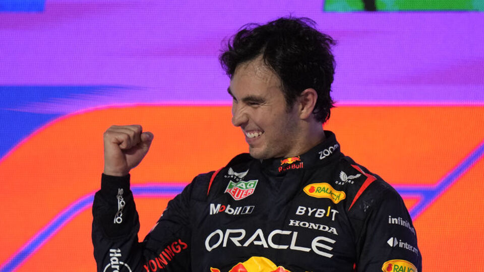 Azerbaycan'da zafer Perez'in!