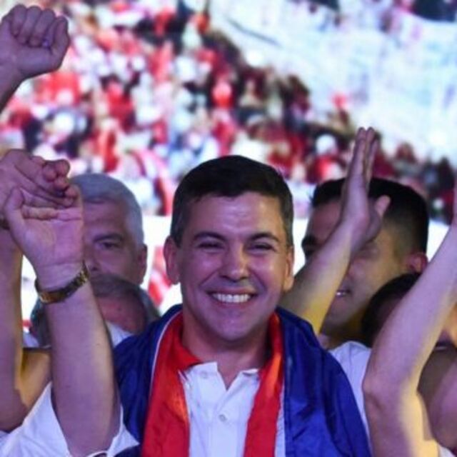 Paraguay'da devlet başkanlığına Santiago Pena seçildi