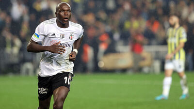 Aboubakar, Weghorst'un gol sayısını yakaladı!