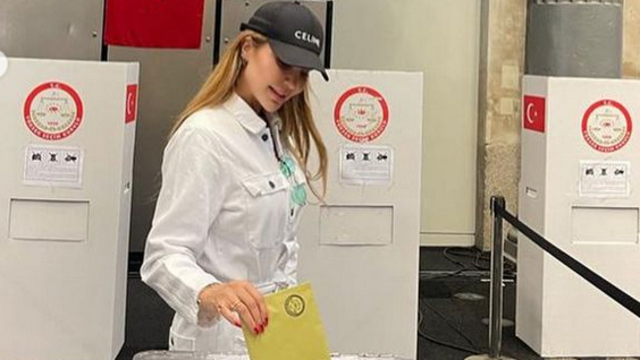 Ünlü isim oyunu kullandı