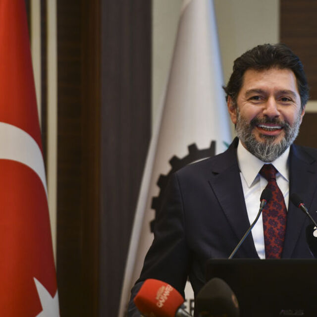 Hakan Atilla'dan pasaport açıklaması