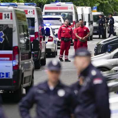 Sırbistan'da okula silahlı saldırı: Ölü ve yaralılar var