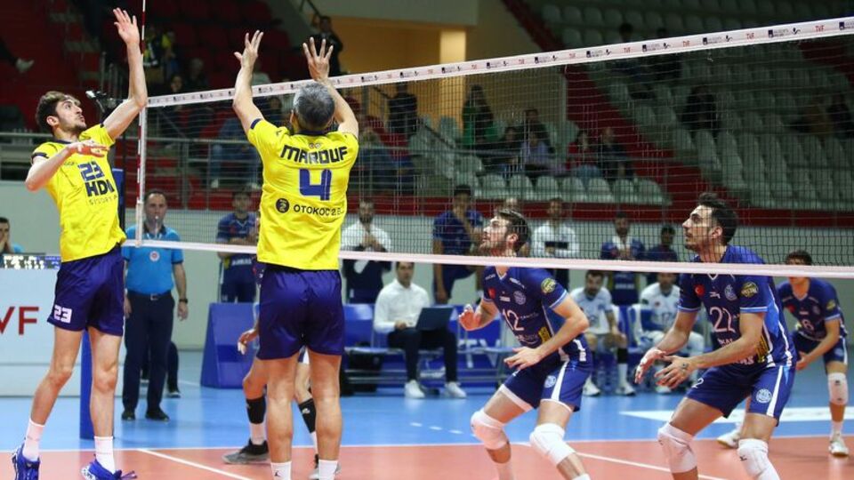 Fenerbahçe HDI Sigorta seride 1-0 öne geçti