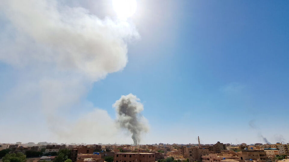 "Sudan'da elçilik aracına ateş açıldı"