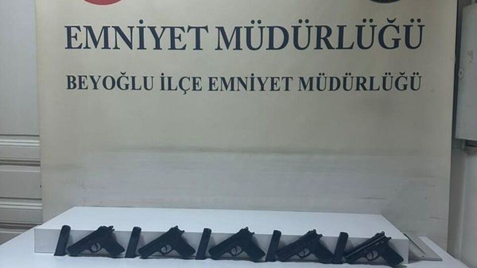 Taksili silah kaçakçısı kovalamaca ile yakalandı