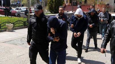 Lüks villadan yönetilen şebeke ile "Hayat sigortası" dolandırıcılığı