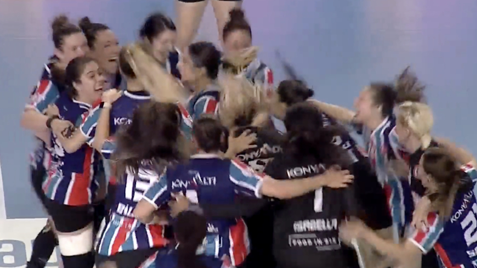 Hentbolda ilk Avrupa kupası geldi!