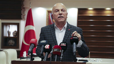 Erzurum Büyükşehir Belediye Başkanı Sekmen'den olaylı mitinge ilişkin açıklama