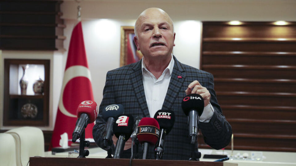 Erzurum Büyükşehir Belediye Başkanı Sekmen'den olaylı mitinge ilişkin açıklama