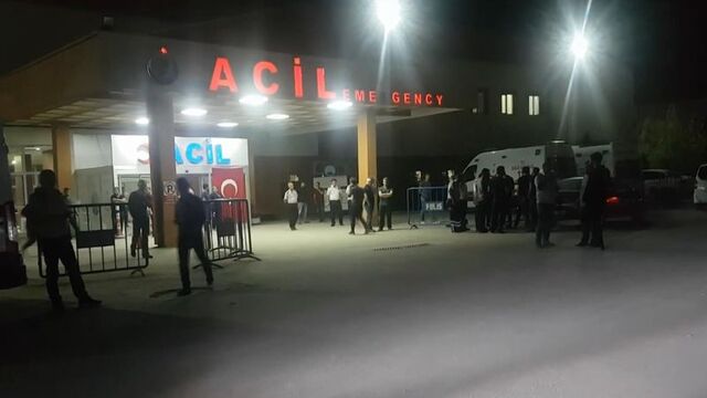 Evinin önünde uğradığı silahlı saldırıda öldü