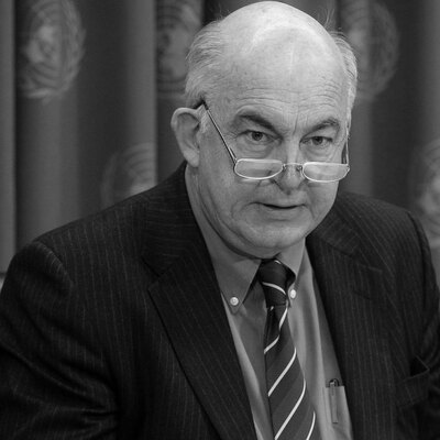 Kemal Derviş yaşamını yitirdi